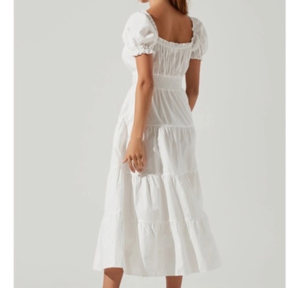 Revolve ASTR Sweetheart Neck Tiered Ruffle Cotton Midi Dress - Picture 5 of 17